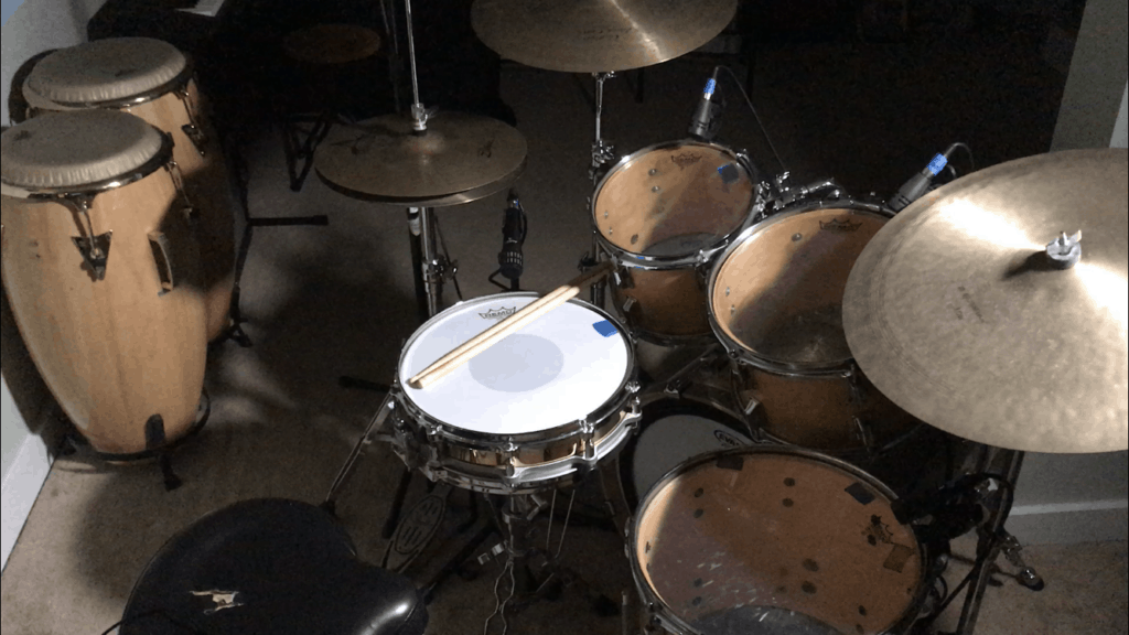 how to play the basic drum set